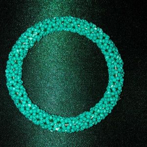 Turquoise beaded bracelet